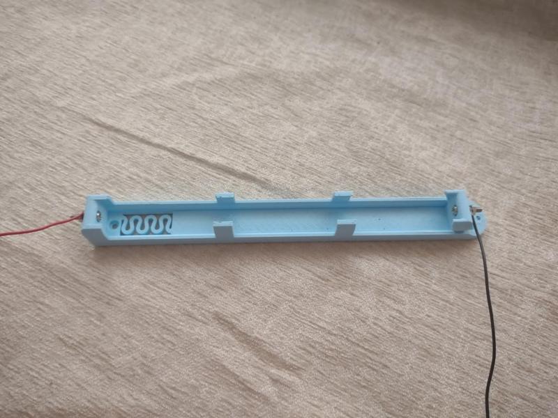 18650 Battery Holder x3 (serial)