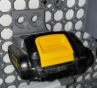 Dewalt battery holder for Multiboard