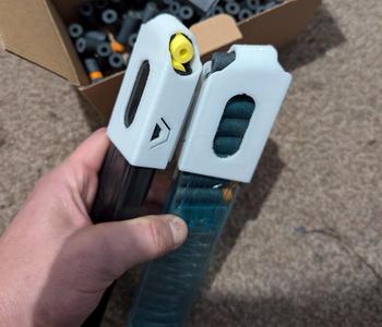 Single Nightingale Magazine Belt Holders