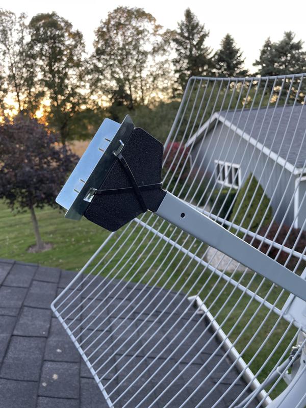 GOES 1.7Ghz LNB Housing