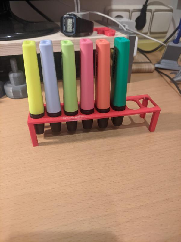 Highlighter holder 2