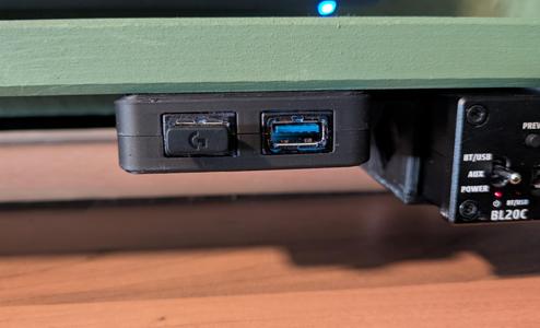 USB3 Under Desk Dock