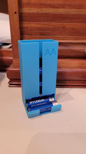 AA battery holder