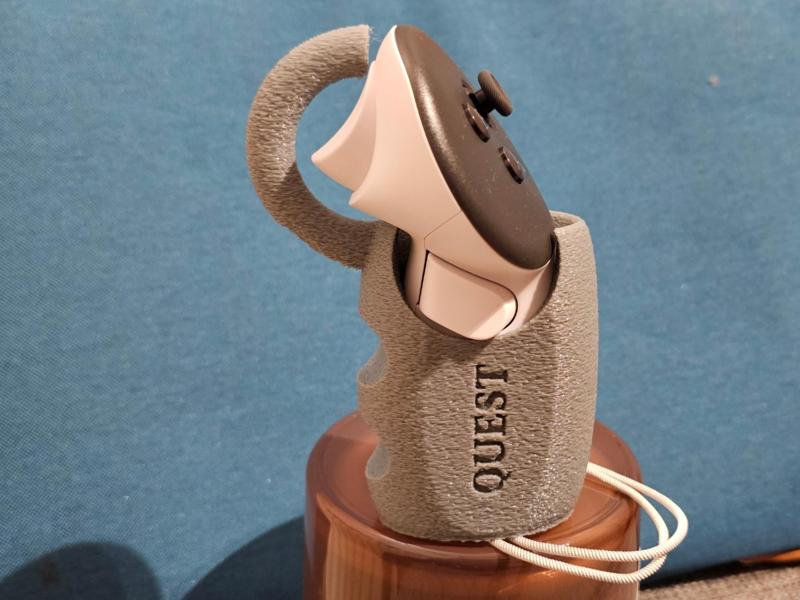 Quest 3 / Quest 3S TPU Textured Pistol Grip.