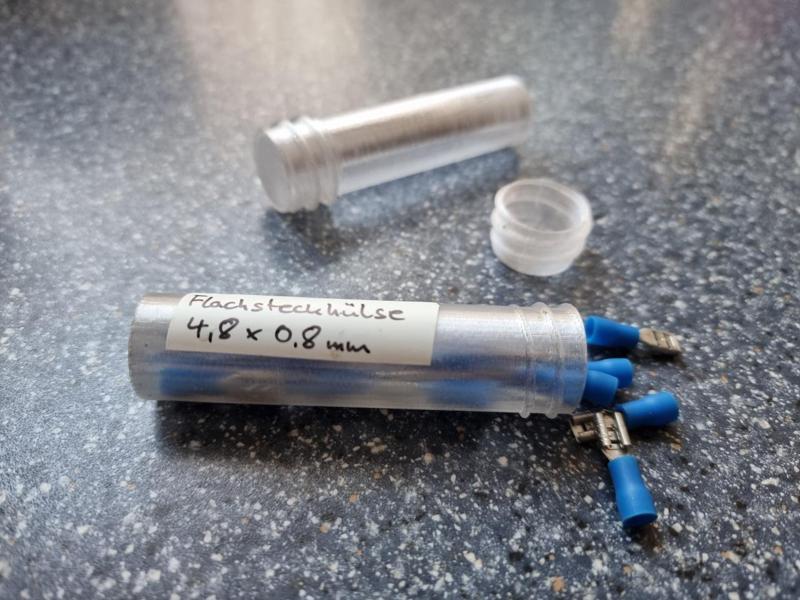 Screw-top tube (vase mode)