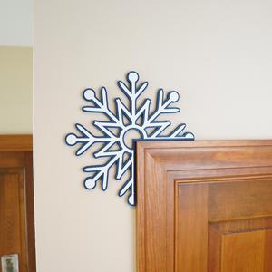 Snowflake Corner Decoration