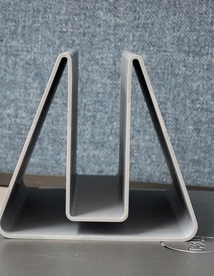 Vertical laptop stand