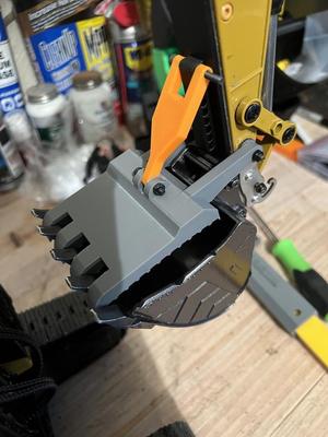Huina 1580/580 thumb manual adjustable folding thumb V2