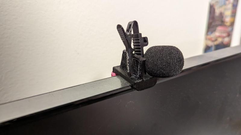Lavmic monitor mount