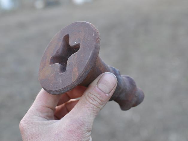 Screw Hanger from Photoscan