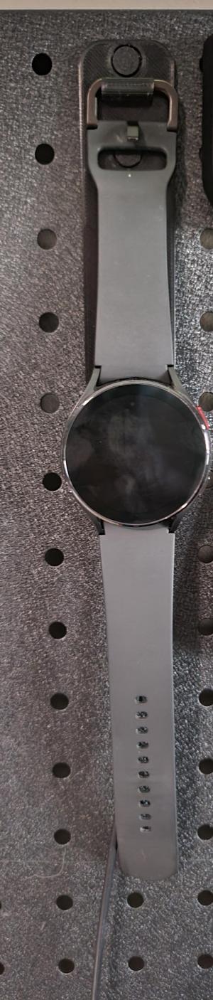Metal pegboard galaxy watch 4 holder