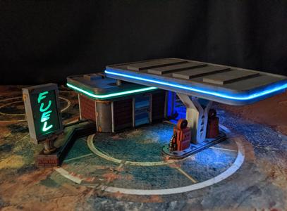 Light up fuel station for 32mm gaming