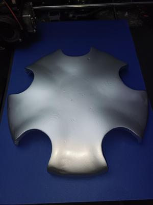 Renault 19 16s wheel center caps Llantas Vega