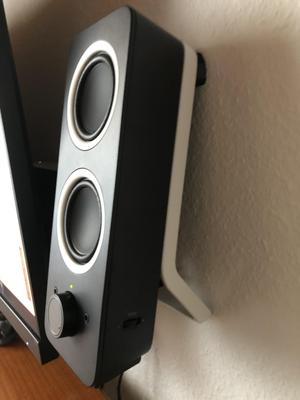 Logitech Z200 Wallmount