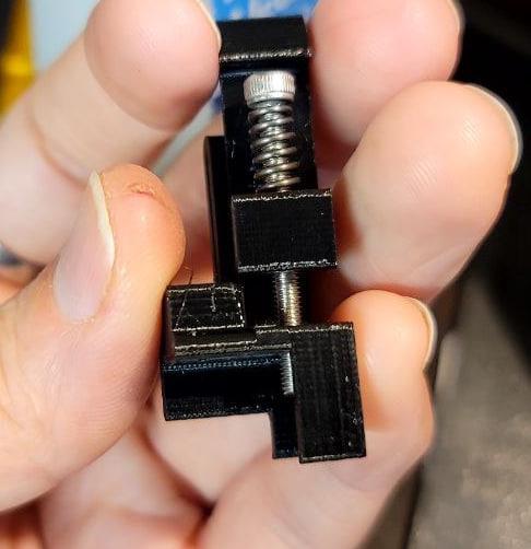 Separated Idler Lock for Dunil's Idler Body