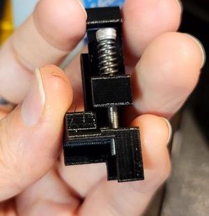 Separated Idler Lock for Dunil's Idler Body