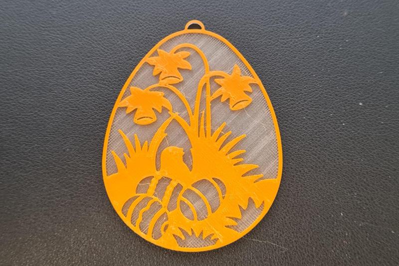 Easter Egg with Chick and Daffodil - solid background