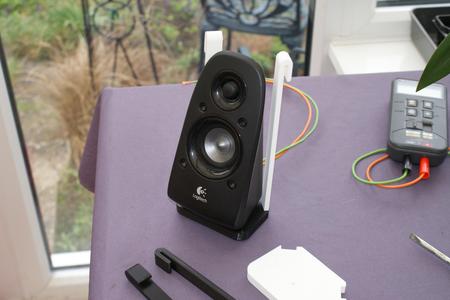 Speaker hangers