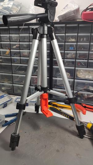 Tripod Centre Column Hook Retractable 2 Parts