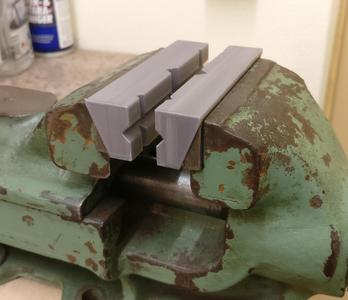 Protective jaws with concealed magnets and prisms