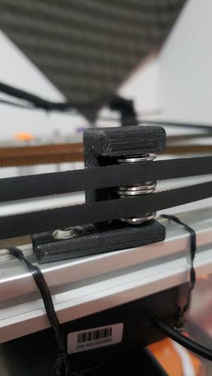 Belt tensioner for core xy