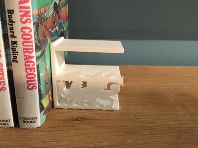 dragon bookends with shelves