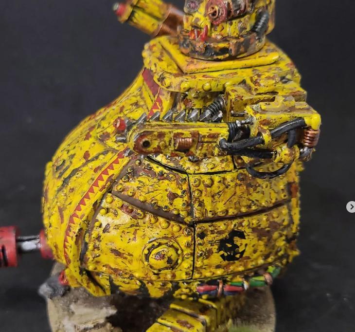 Chonky Stompy Ork Robot Ripper Chainsaw Fist Arm