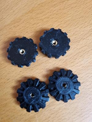 Small (25mm) bed leveling knob with heat set insert M3