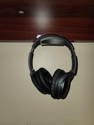 Bose QC35 Headphones holder - vertical mount