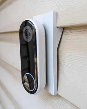 Nest Hello Doorbell Mount for 4" Dutch Lap Siding
