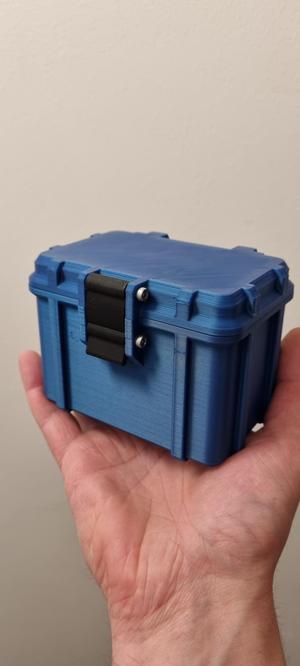 18650 Rugged case with added hinge clearance