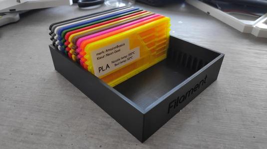 Filament swatch holder remix