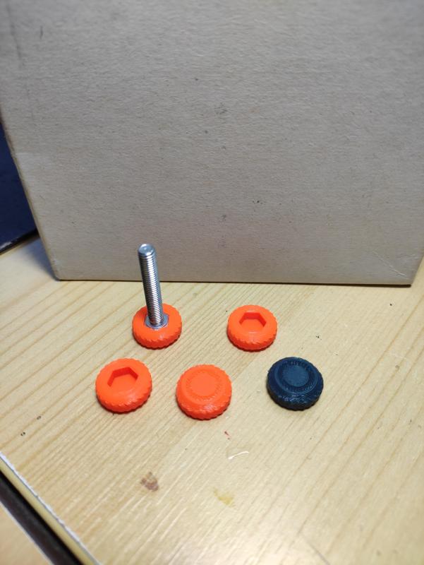 Nut for bolt M5