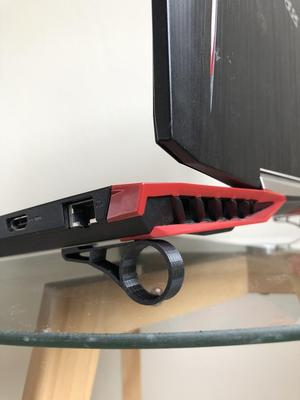 Simple Laptop Stand