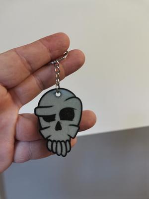 Skull multicolor keychain