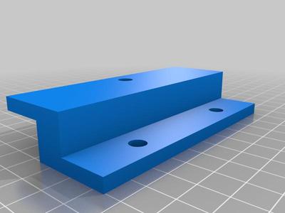 Z bracket for mounting solar panels