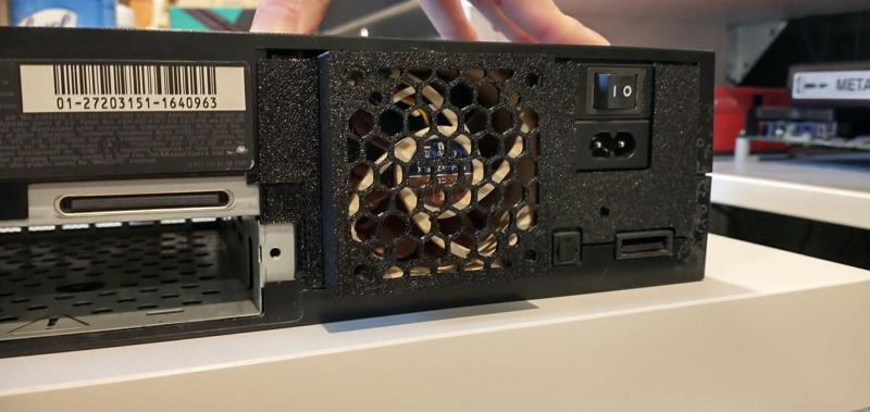 Playstation 2 Quiet Fan Mod - compatible with fans from 50x10mm to 60x25mm (Noctua)
