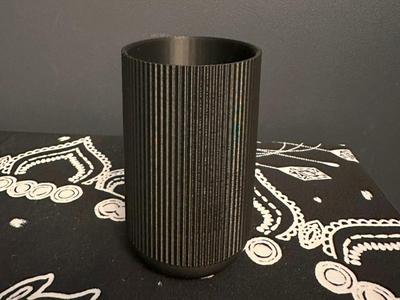 Textured Cylindrical Pen Holder – Ribbed Design