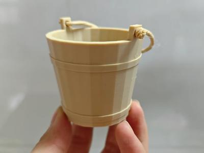 Wooden bucket