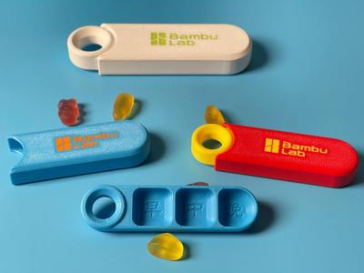 Small Pill Box -- Portable Storage Version