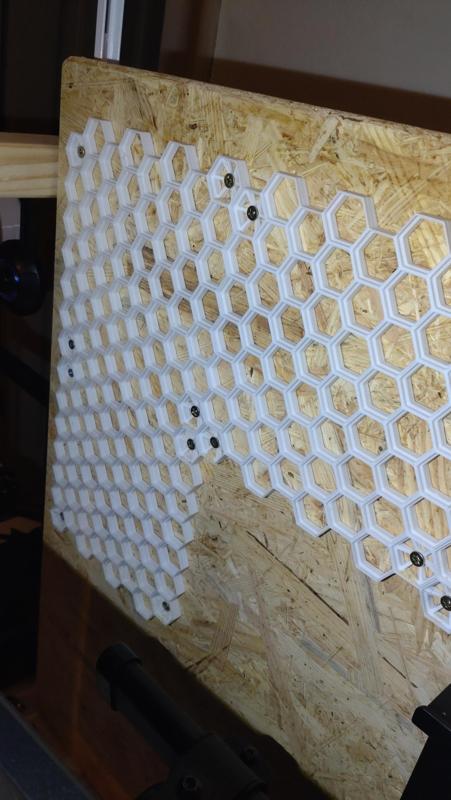 Honeycomp direct wall mounting