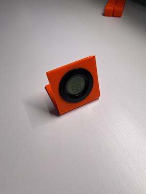 holder thermometer/humidity meter