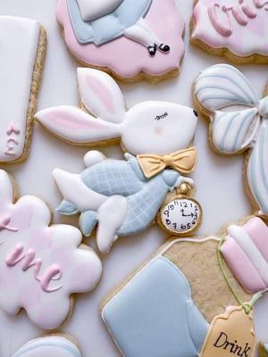 4 sizes - Rabbit Alice in Wonderland Cookie Cutter - SHARP cutting edges - So Versatile!