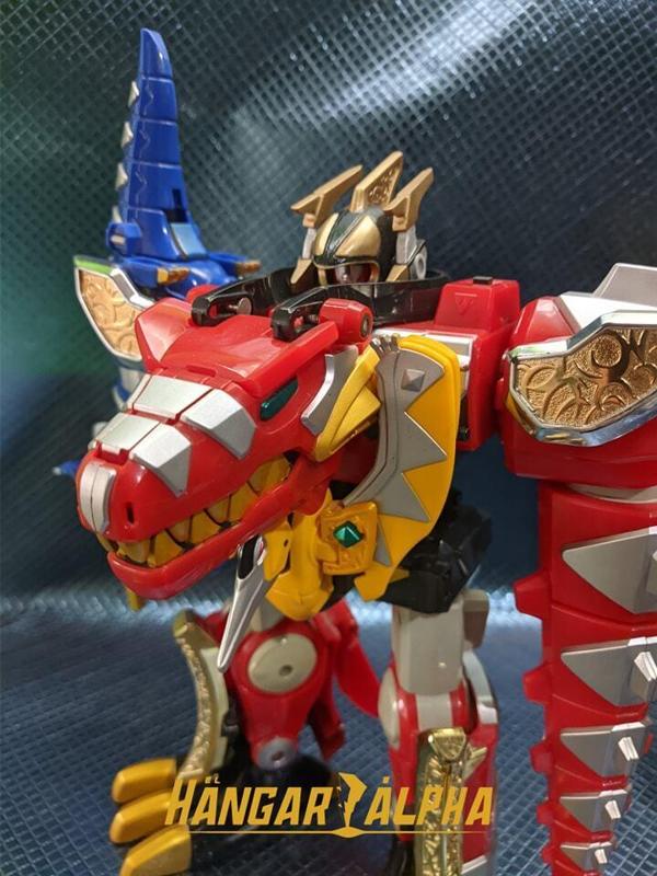 Helmet / Helmet DX Bakuryuu Gattai AbarenOh - Bakuryuu Sentai Abaranger. Thundersaurus Megazord - Power Rangers DinoThunder.