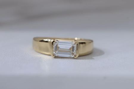 Emerald Cut Solitaire Ring - 3d Model