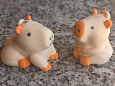 Osmia Multicolor Capybara Keychains