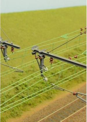 Train catenary lifting chair