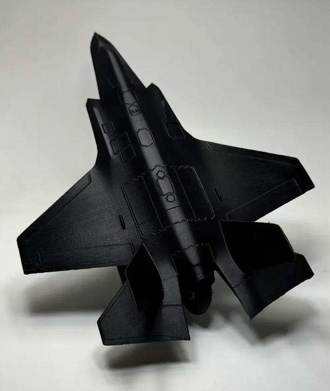 F-35 Lightning II Stealth Fighter Display Model