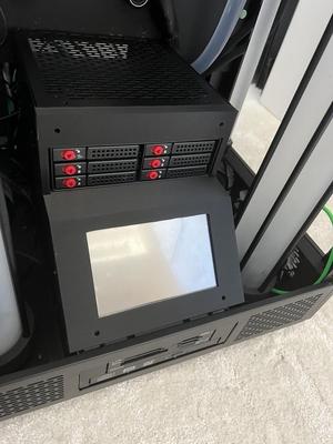 Thermaltake Tower 900 custom central console with display