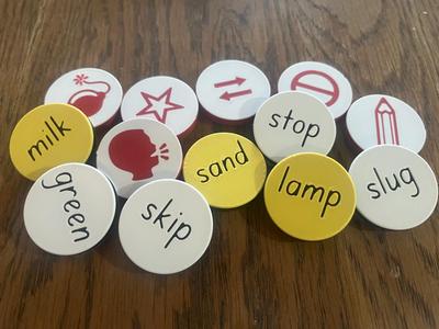 Phonics grab bag coin reading game